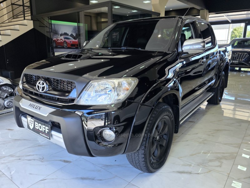 HILUX 3.0 SR 4X4 CD 8V TURBO DIESEL 4P MANUAL - 2009 - CAXIAS DO SUL