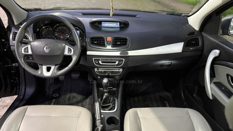 FLUENCE 2.0 DYNAMIQUE 16V FLEX 4P MANUAL - 2011 - CAXIAS DO SUL