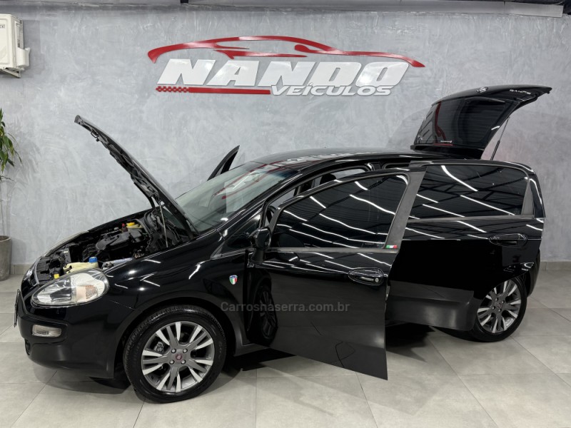 PUNTO 1.4 ATTRACTIVE ITALIA 8V FLEX 4P MANUAL - 2014 - SAPIRANGA