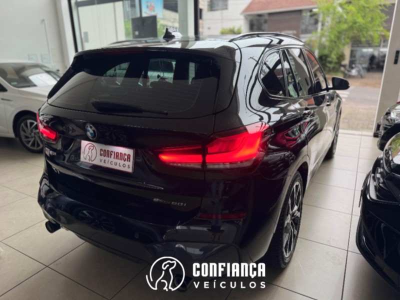 X1 2.0 SDRIVE20I M SPORT ACTIVEFLEX 25 ANOS 16V TURBO 4P AUTOMÁTICO - 2021 - BENTO GONçALVES