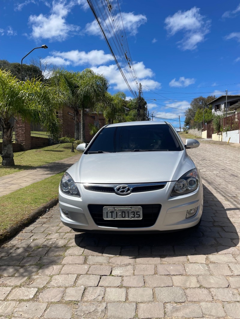 I30 2.0 MPFI GLS 16V GASOLINA 4P MANUAL - 2012 - CAXIAS DO SUL
