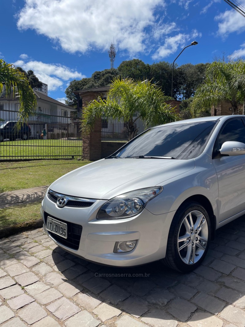 I30 2.0 MPFI GLS 16V GASOLINA 4P MANUAL - 2012 - CAXIAS DO SUL