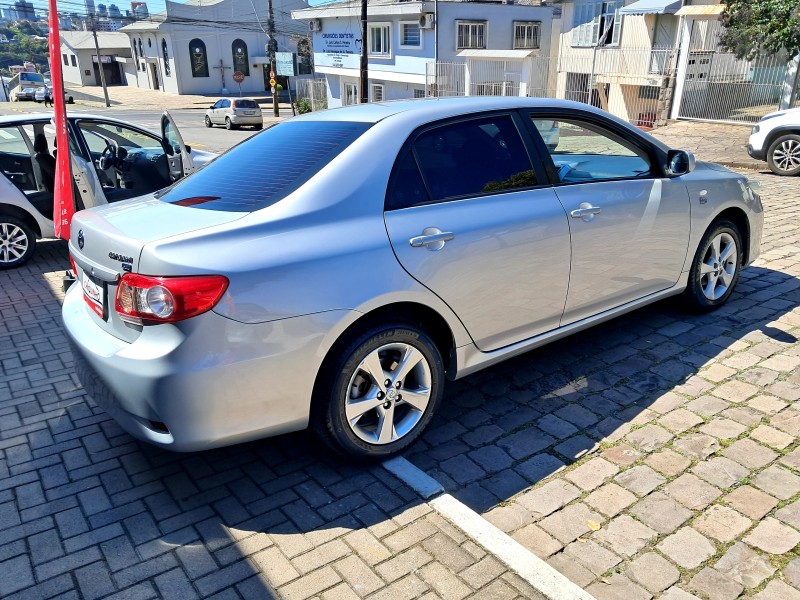 COROLLA 1.8 GLI 16V FLEX 4P AUTOMÁTICO - 2014 - CAXIAS DO SUL