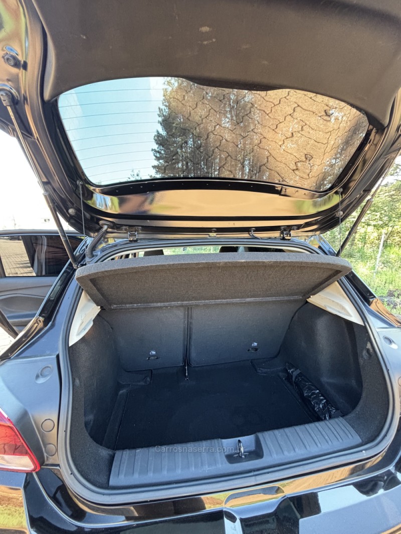 ONIX 1.0 12V FLEX 4P MANUAL - 2024 - SANANDUVA