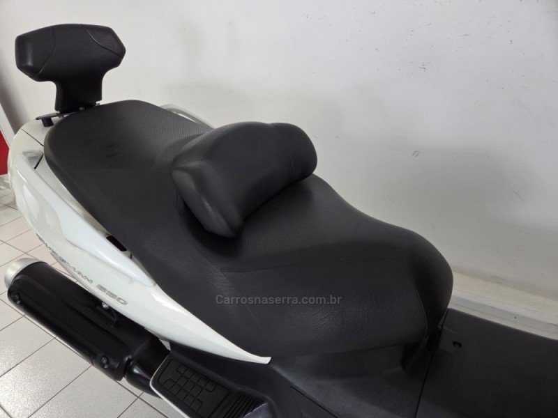 BURGMAN 650 - 2012 - CAXIAS DO SUL