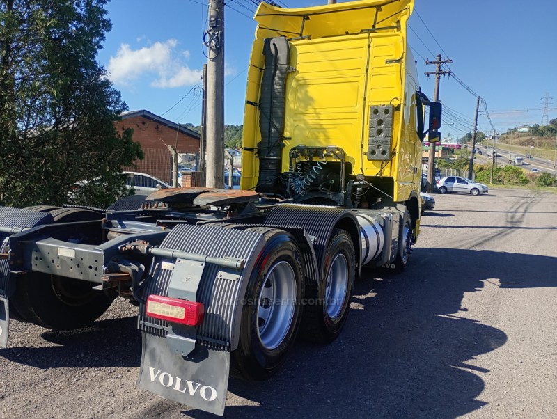 FH 460 GLOBETROTTER 6X2 - 2012 - FARROUPILHA