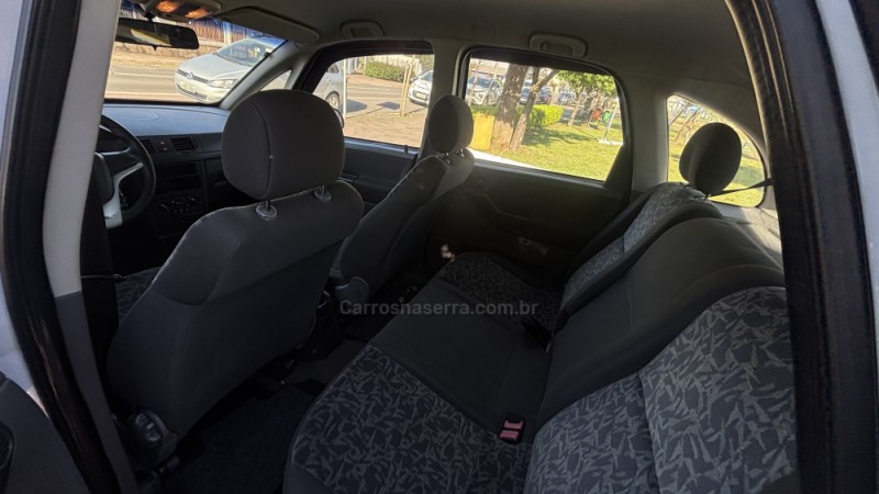 MERIVA 1.8 MPFI 8V GASOLINA 4P MANUAL - 2003 - BENTO GONçALVES