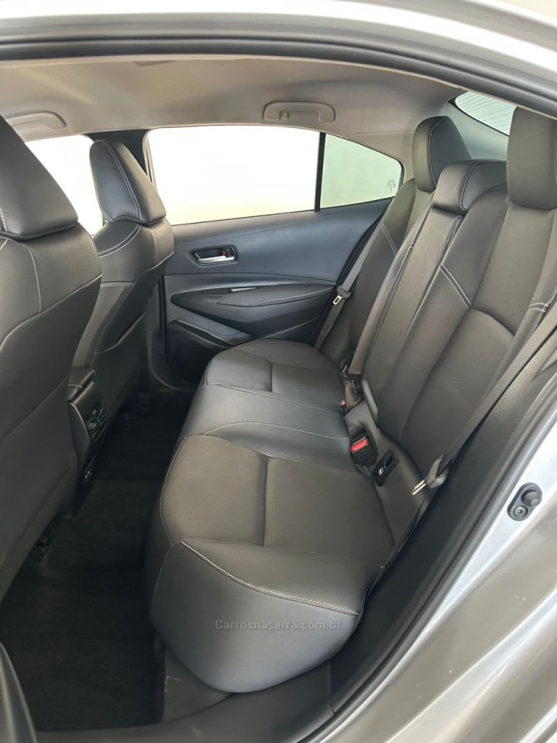COROLLA 2.0 XEI 16V FLEX 4P AUTOMÁTICO - 2024 - LAJEADO