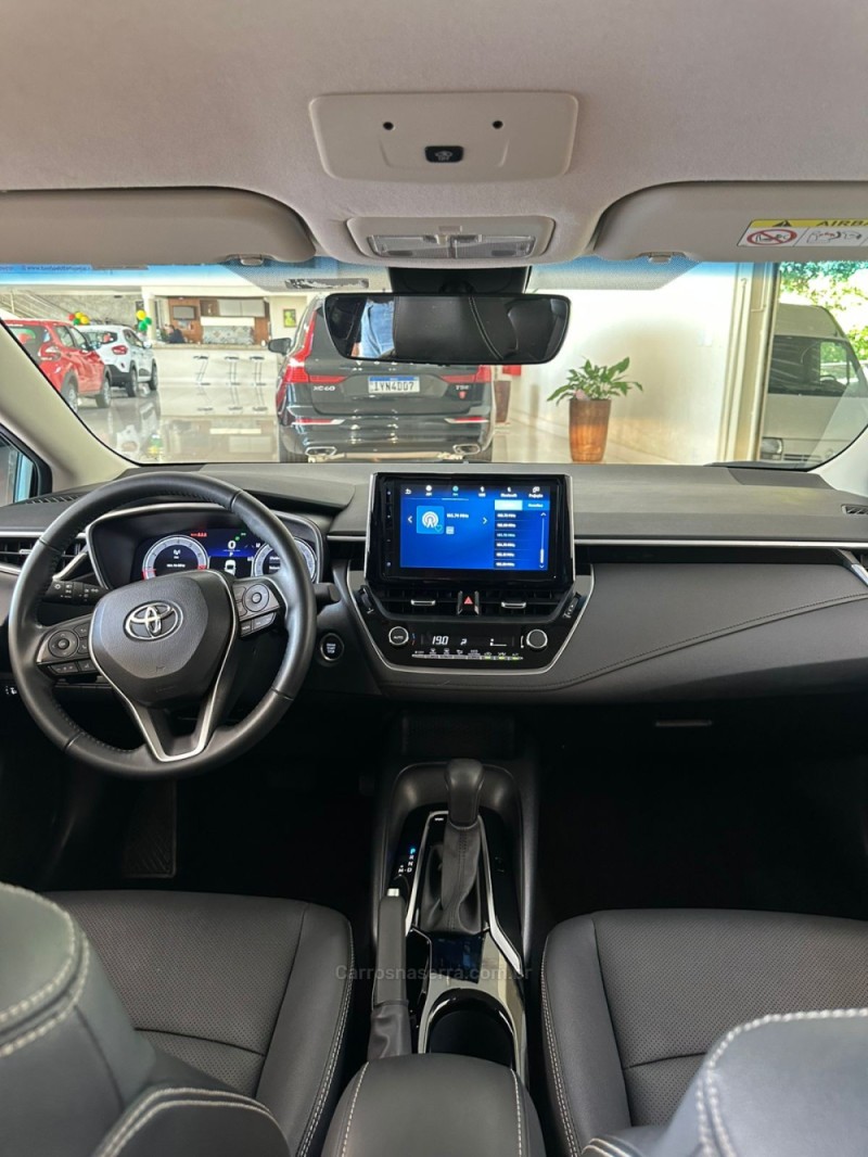 COROLLA 2.0 XEI 16V FLEX 4P AUTOMÁTICO - 2024 - LAJEADO