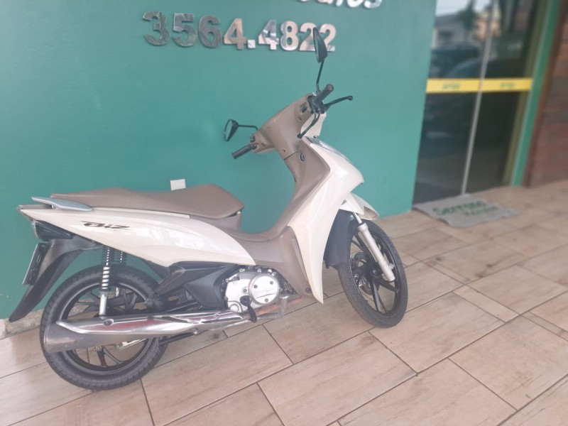 BIZ 125 EX - 2021 - DOIS IRMãOS