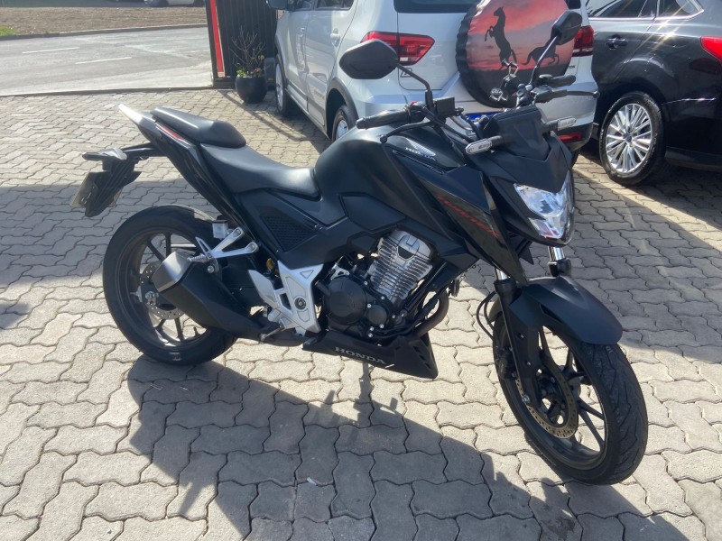 CB 300F TWISTER CBS