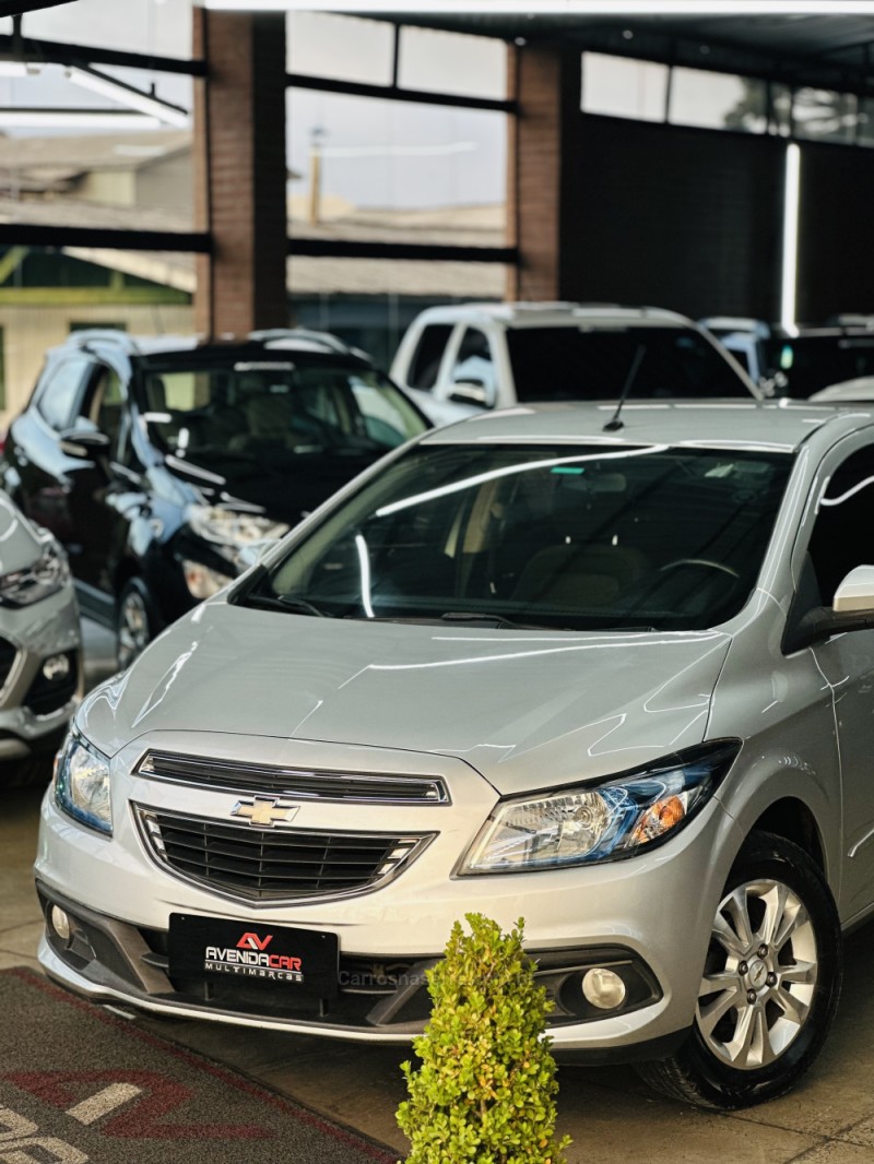 PRISMA 1.4 MPFI LTZ 8V FLEX 4P AUTOMÁTICO - 2014 - CANELA