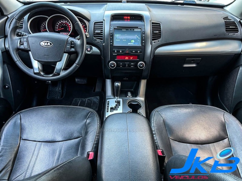 SORENTO EX 3.5 L V6 4X4 AUTOMÁTICO - 2013 - NOVO HAMBURGO