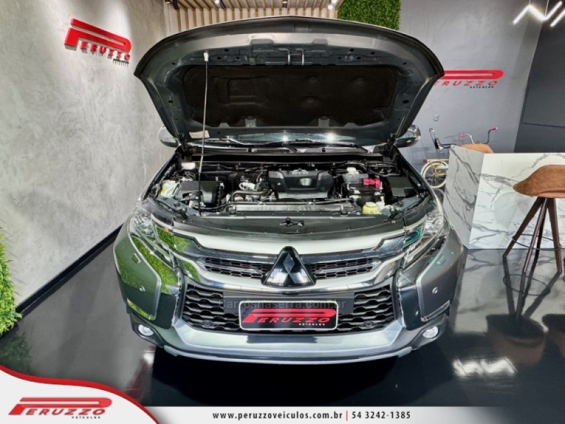 PAJERO SPORT 2.4 HPE 4X4 DIESEL 4P AUTOMÁTICA - 2020 - NOVA PRATA