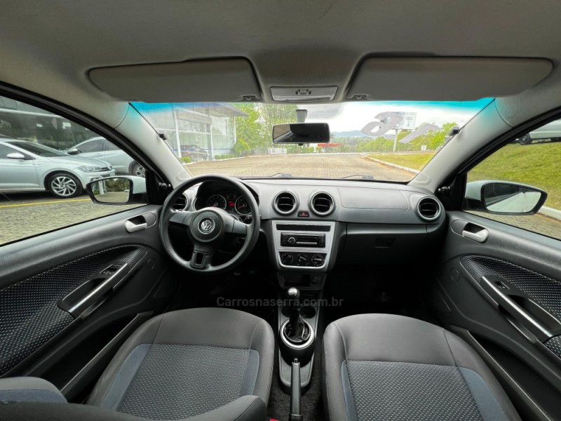 GOL 1.6 MI TRENDLINE 8V FLEX 4P MANUAL - 2016 - NOVA PETRóPOLIS