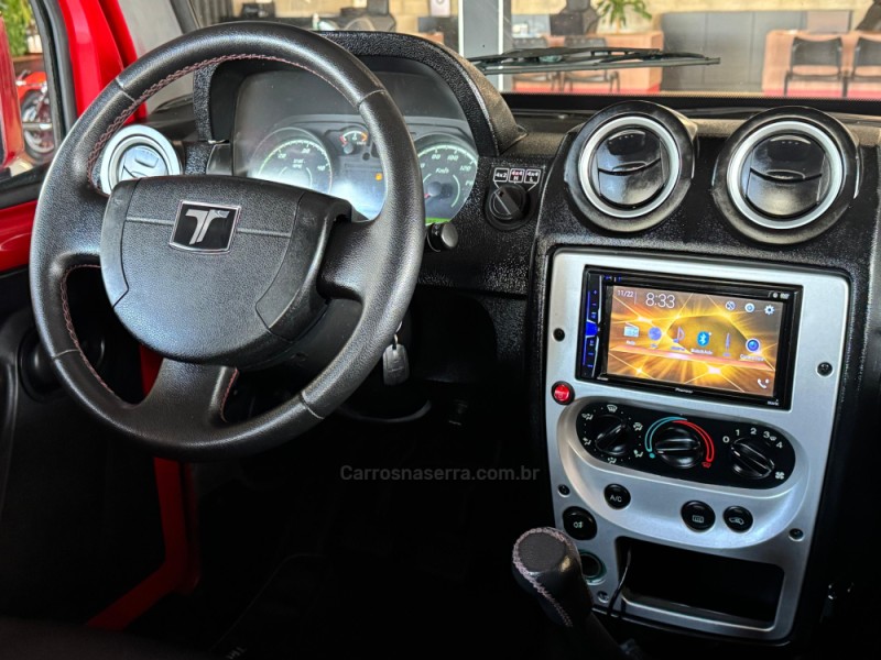 T4 3.0 TETO RÍGIDO 16V TURBO ELETRONIC DIESEL 2P MANUAL - 2010 - DOIS IRMãOS