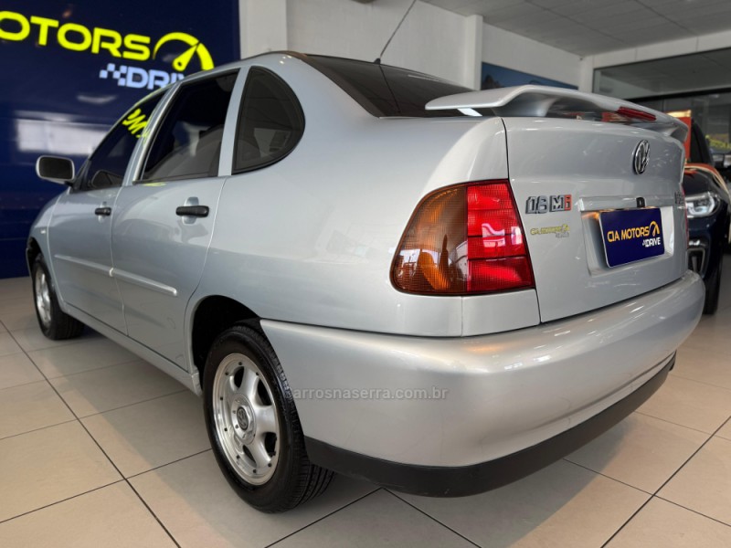 POLO 1.8 MI CLASSIC SEDAN 8V GASOLINA 4P MANUAL - 1999 - SãO LEOPOLDO