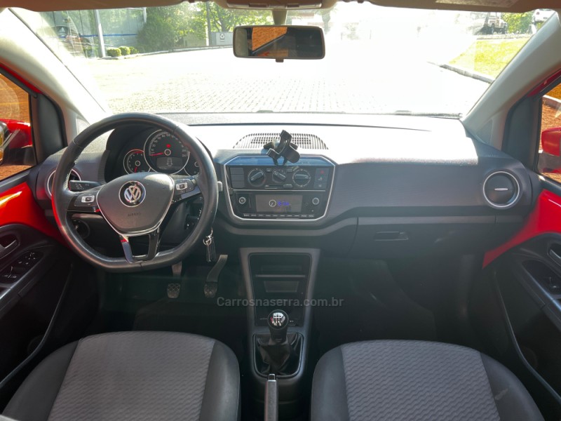 UP 1.0 TSI MOVE UP 12V FLEX 4P MANUAL - 2018 - NOVA PETRóPOLIS
