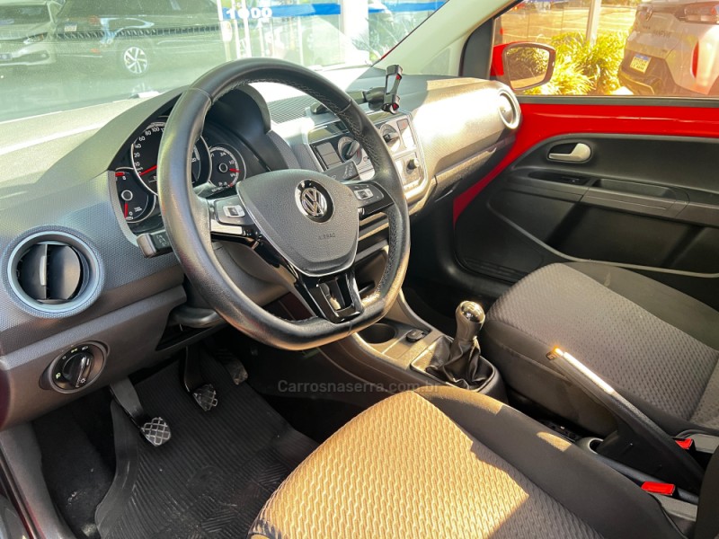 UP 1.0 TSI MOVE UP 12V FLEX 4P MANUAL - 2018 - NOVA PETRóPOLIS