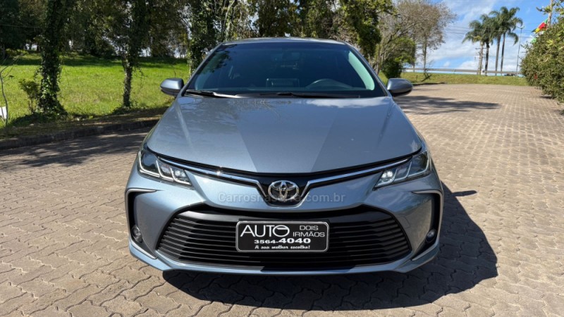 COROLLA 2.0 XEI 16V FLEX 4P AUTOMÁTICO - 2022 - DOIS IRMãOS