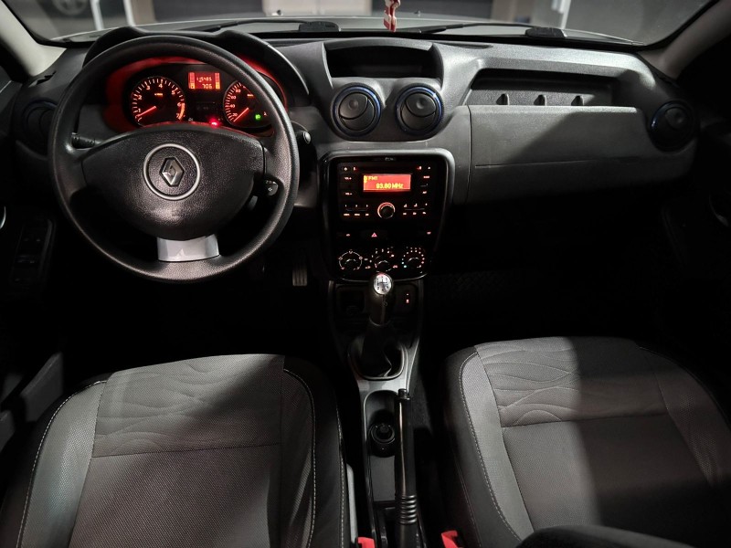 DUSTER 1.6 DYNAMIQUE 4X2 16V FLEX 4P MANUAL - 2013 - CAXIAS DO SUL