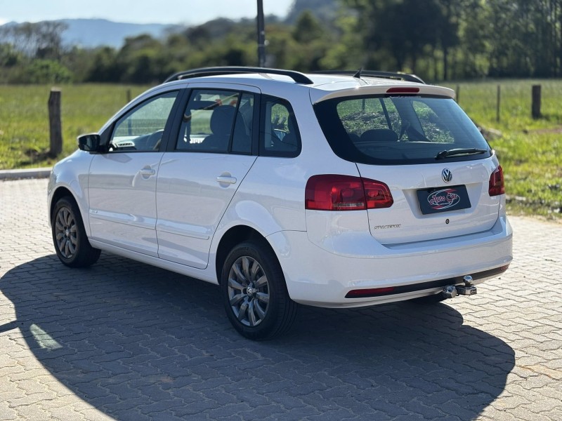 SPACEFOX 1.6 MI TREND 8V FLEX 4P MANUAL - 2014 - CANDELáRIA