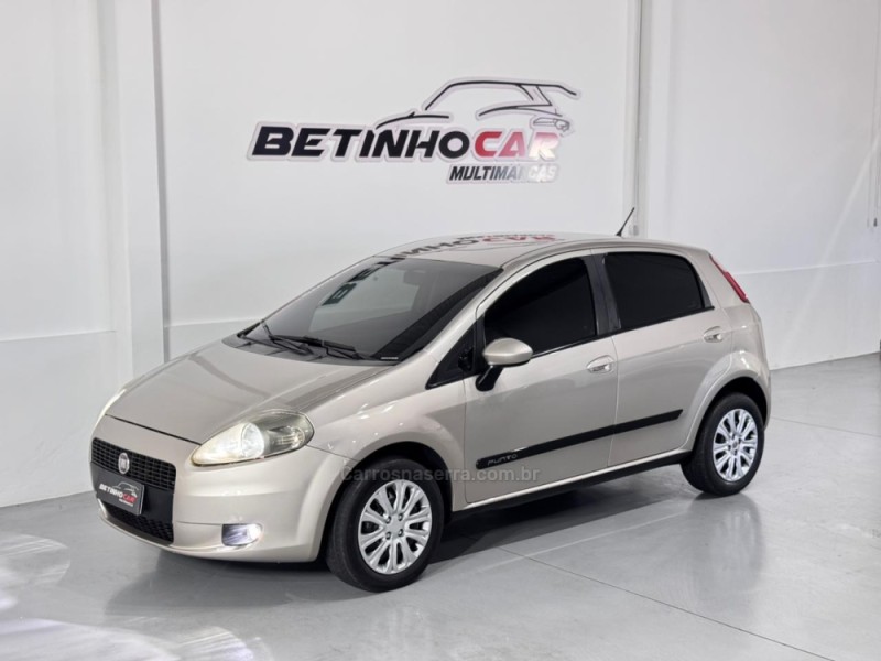 PUNTO 1.4 ATTRACTIVE 8V FLEX 4P MANUAL - 2011 - ESTâNCIA VELHA