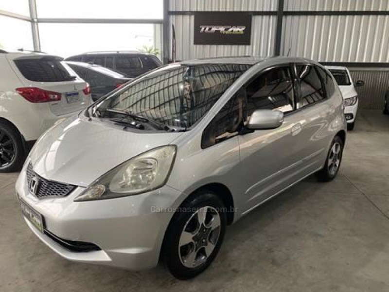 FIT 1.4 LX 8V FLEX 4P MANUAL - 2009 - CAMPO BOM
