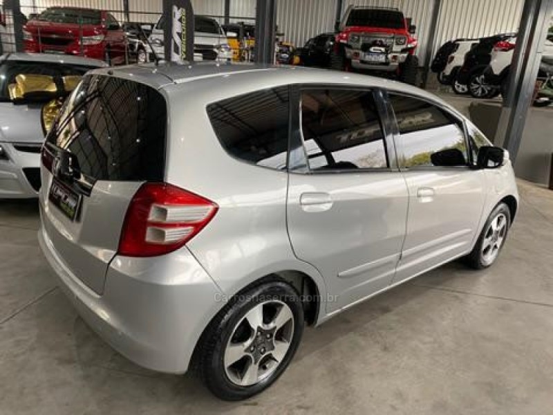 FIT 1.4 LX 8V FLEX 4P MANUAL - 2009 - CAMPO BOM