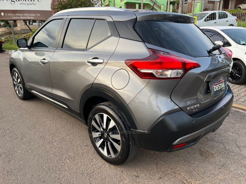 KICKS 1.6 16V FLEX SL 4P XTRONIC - 2018 - DOIS IRMãOS