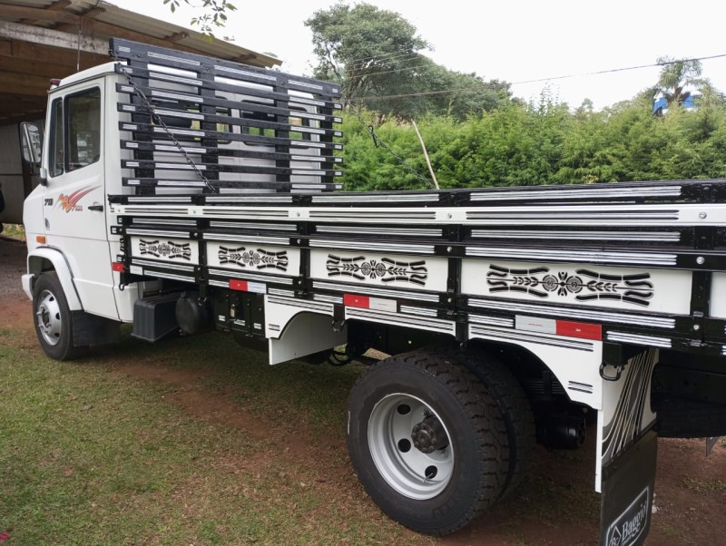 710 PLUS  - 2006 - CAXIAS DO SUL