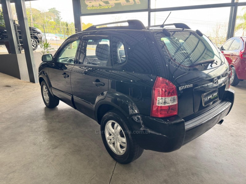 TUCSON 2.0 GL 2WD 16V GASOLINA 4P MANUAL - 2007 - CAMPO BOM