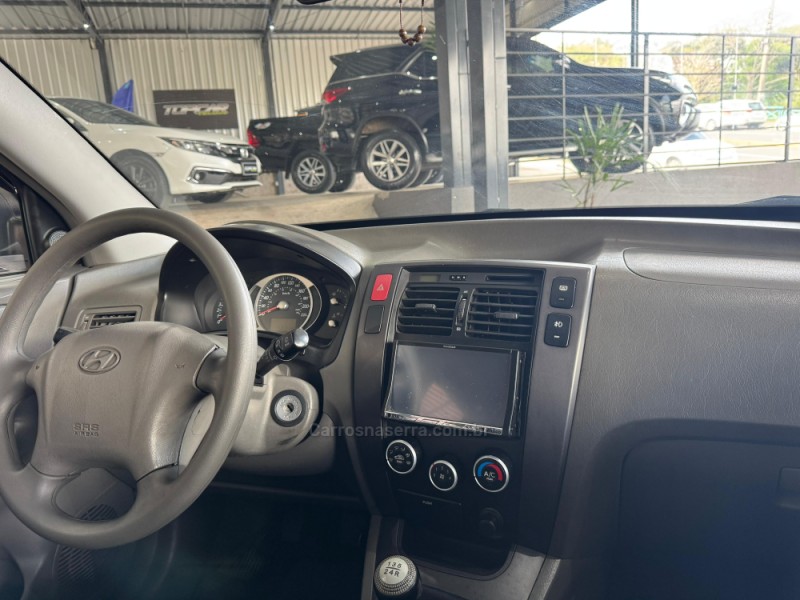 TUCSON 2.0 GL 2WD 16V GASOLINA 4P MANUAL - 2007 - CAMPO BOM