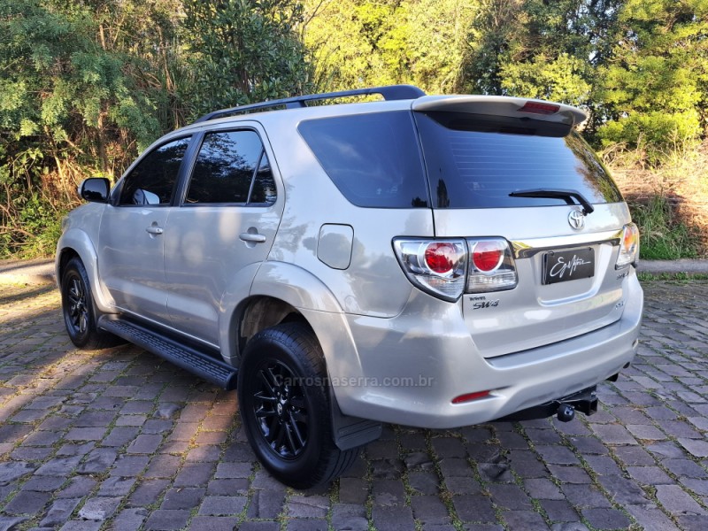 HILUX SW4 3.0 SRV 4X4 16V TURBO INTERCOOLER DIESEL 4P AUTOMÁTICO - 2014 - BENTO GONçALVES