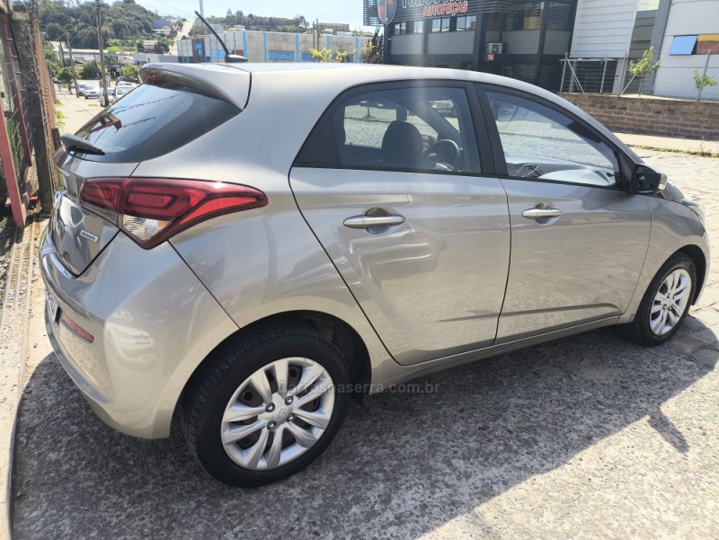 HB20 1.6 COMFORT PLUS 16V FLEX 4P AUTOMÁTICO - 2019 - FARROUPILHA