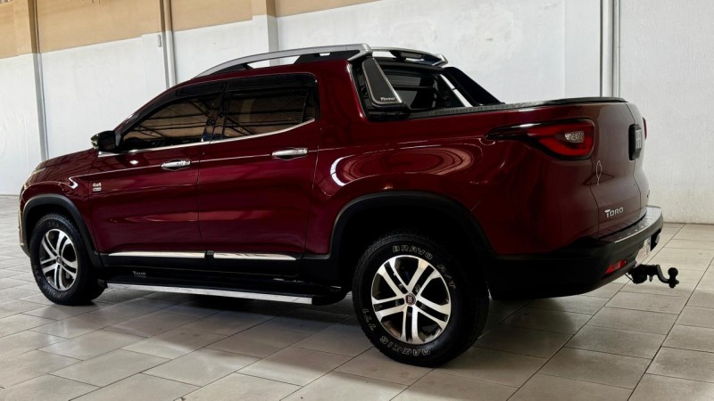 TORO 2.0 16V TURBO DIESEL VOLCANO 4WD AUTOMÁTICO - 2017 - ESTâNCIA VELHA