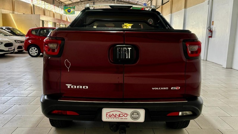 TORO 2.0 16V TURBO DIESEL VOLCANO 4WD AUTOMÁTICO - 2017 - ESTâNCIA VELHA