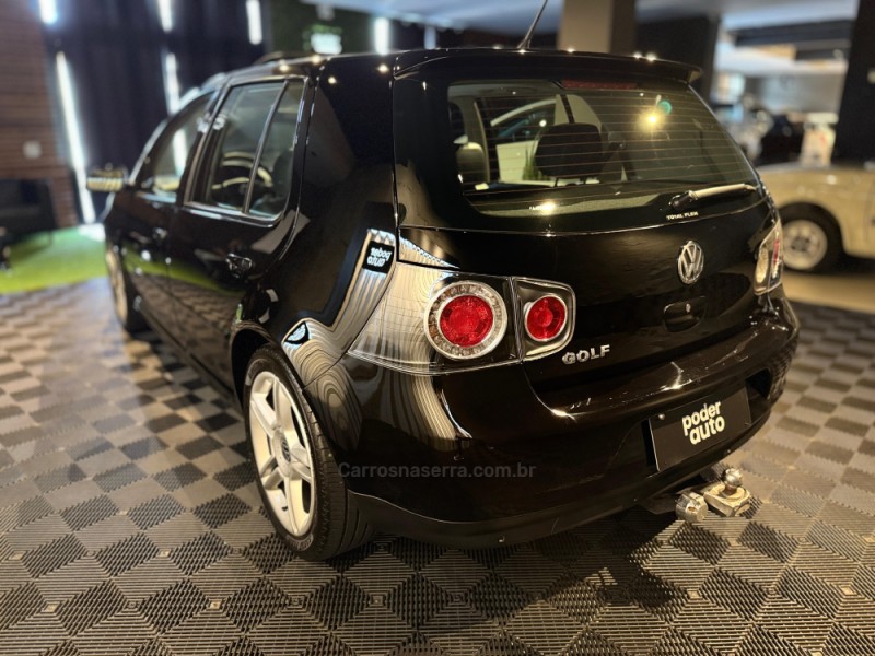 GOLF 1.6 MI SPORTLINE 8V FLEX 4P MANUAL - 2010 - FARROUPILHA