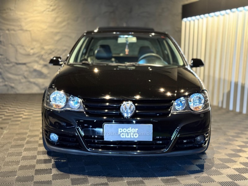 GOLF 1.6 MI SPORTLINE 8V FLEX 4P MANUAL - 2010 - FARROUPILHA