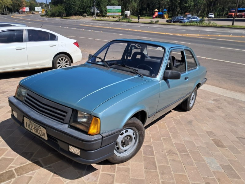 CHEVETTE 1.0 JUNIOR 8V GASOLINA 2P MANUAL - 1992 - NOVA PETRóPOLIS