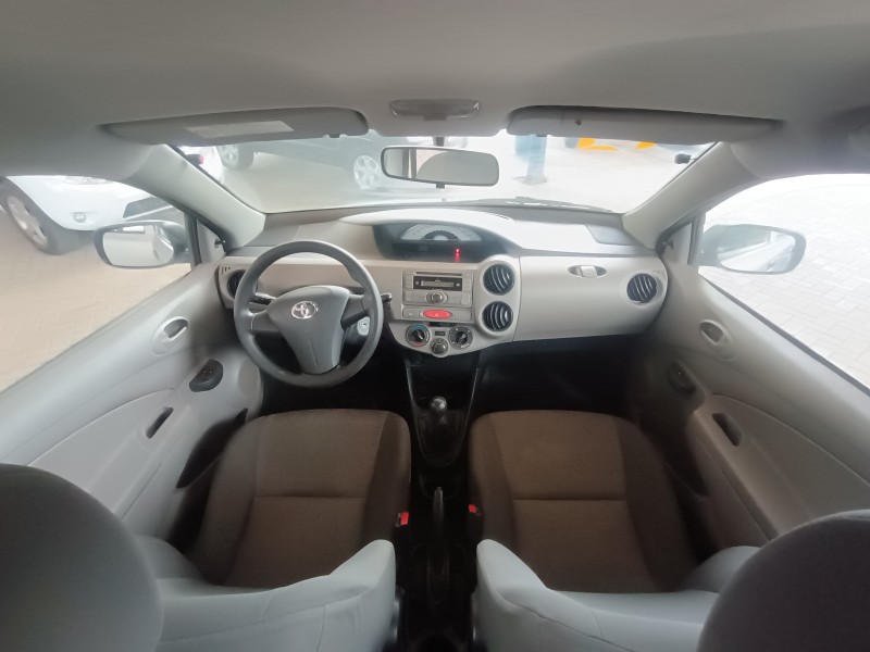 ETIOS 1.3 X 16V FLEX 4P MANUAL - 2013 - CAXIAS DO SUL