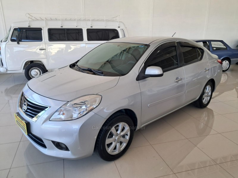 VERSA 1.6 16V FLEX SL 4P MANUAL - 2013 - NOVA PETRóPOLIS