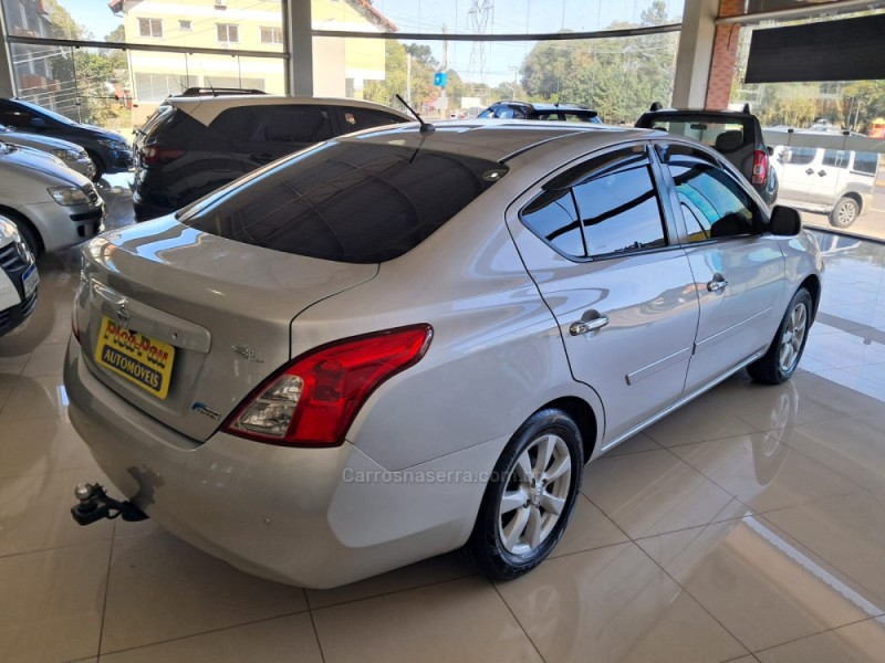 VERSA 1.6 16V FLEX SL 4P MANUAL - 2013 - NOVA PETRóPOLIS