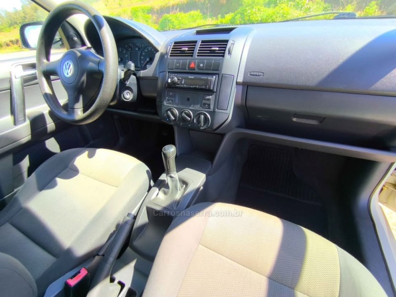 POLO 1.6 MI 8V E-FLEX 4P MANUAL - 2008 - CAXIAS DO SUL
