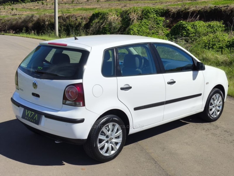 POLO 1.6 MI 8V E-FLEX 4P MANUAL - 2008 - CAXIAS DO SUL