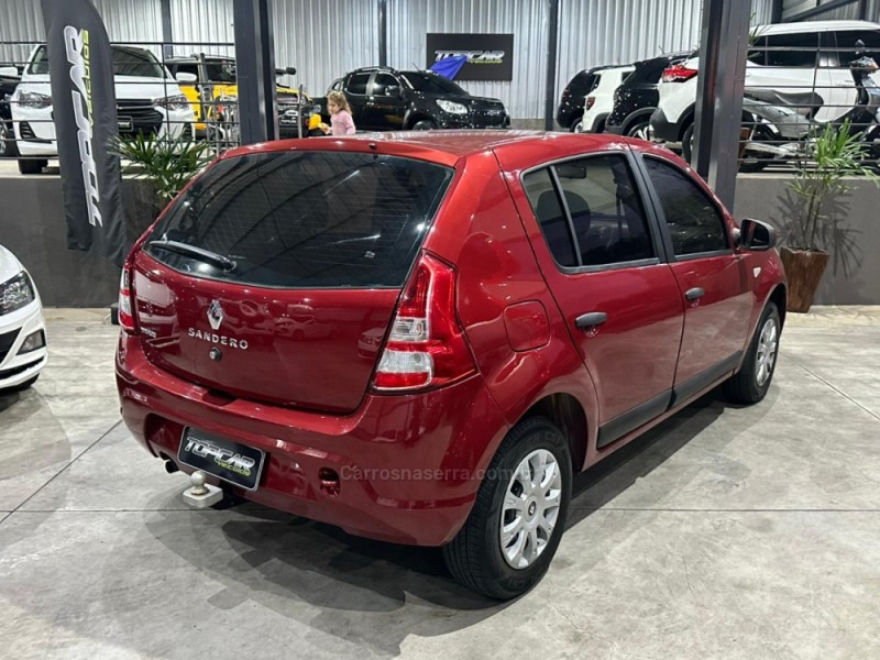 SANDERO 1.0 EXPRESSION 16V FLEX 4P MANUAL - 2012 - CAMPO BOM