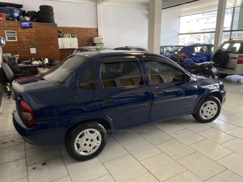 CORSA 1.0 MPFI SEDAN 8V GASOLINA 4P MANUAL - 2000 - CAXIAS DO SUL