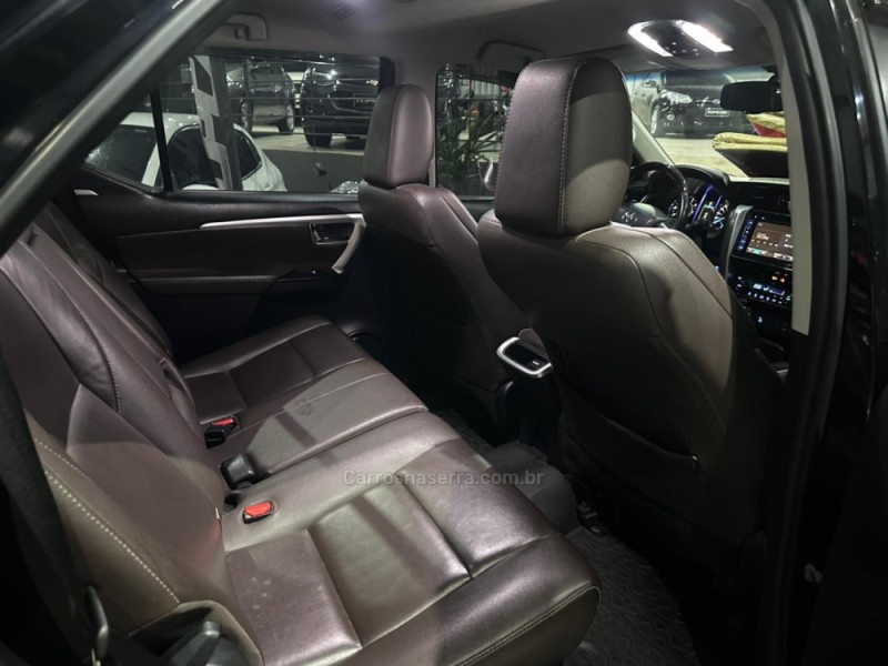 HILUX SW4 2.8 SRX 4X4 16V TURBO INTERCOOLER DIESEL 4P AUTOMÁTICO - 2019 - CAMPO BOM
