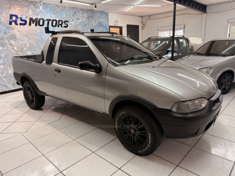 STRADA 1.5 MPI WORKING CE 8V GASOLINA 2P MANUAL - 2001 - CAXIAS DO SUL