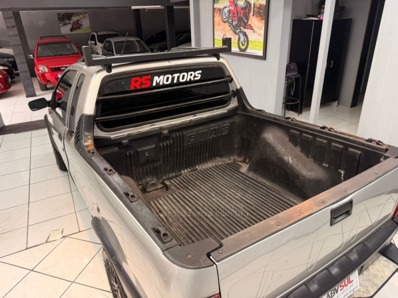 STRADA 1.5 MPI WORKING CE 8V GASOLINA 2P MANUAL - 2001 - CAXIAS DO SUL